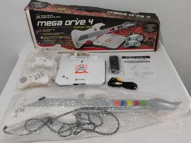 Mega Drive 4 Guitar Idol CIB na caixa serial batendo