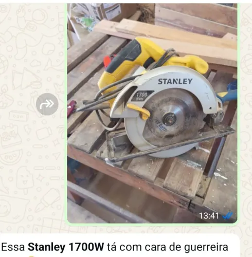 Serra circular marca Stanley 1700 w