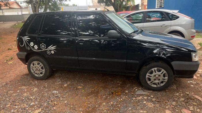 Imagem de Fiat Uno Mille 1.0 Fire/ F.flex/ Economy 4P 2013