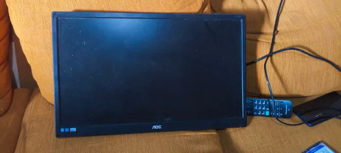Monitor AOC 21.5" (e2270Swn) - Para Retirada de Peças / No Estado