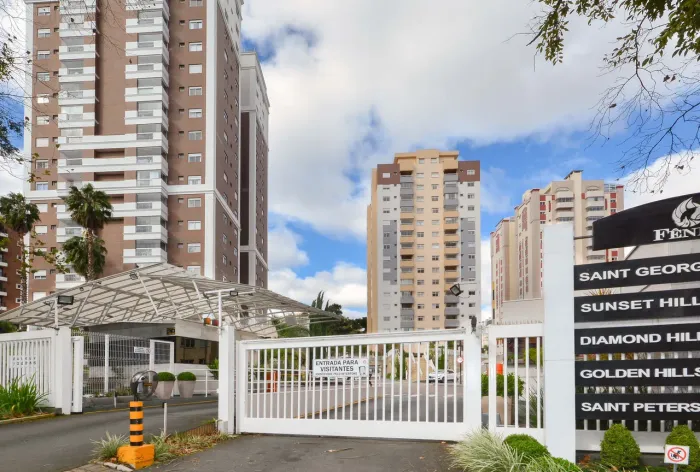 APARTAMENTO com 2 dormitórios à venda com 200m² por R$ 1.895.000,00 no bairro Ahú - CURITI