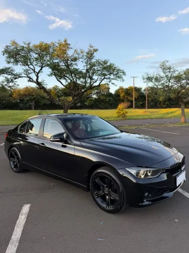 BMW 320i 2.0 Turbo Série M-Sport Aut.