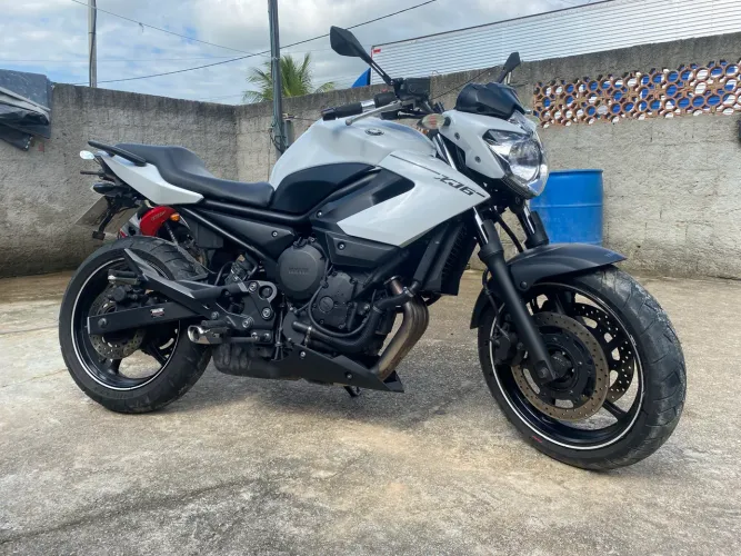 Xj6 2013