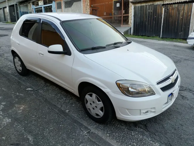 Chevrolet Celta Spirit/ LT 1.0 MPFI 8V Flexp. 5P 2015