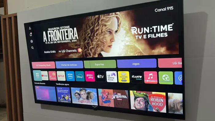 Tv LG 55 Com Detalhe Na Imagem
