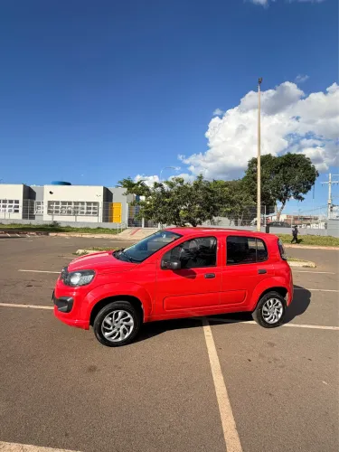Fiat Uno Attractive 1.0 EVO Fire Flex 8V 5P 2020