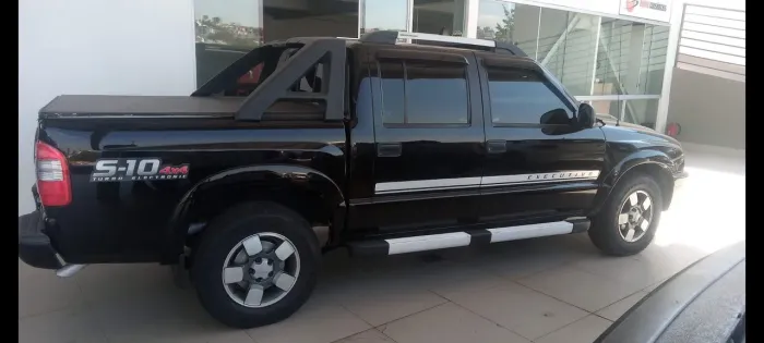 Chevrolet S10 Pick-up Exec. 2.8 4X4 CD TB Int.dies 2011
