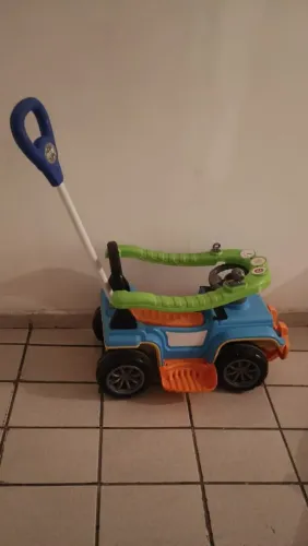 Carrinho de Passeio Jipe Maral