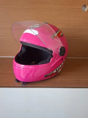 Capacete