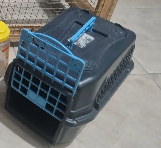 Caixa de transporte pequena