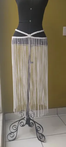 Saída de praia artesanal em macramê