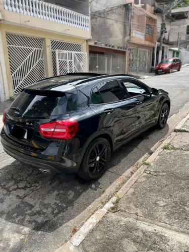 Mercedes-Benz GLA 250 Vision 2.0 TB 16V 211cv Aut. 2015
