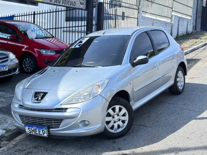 Peugeot 207 XR Sport 1.4 Flex 8V 5P 2012
