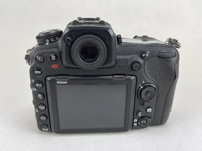 Camera DSLR Nikon D500