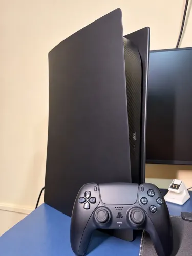 PLAYSTATION 5 (PS5) - 825GB - NA GARANTIA