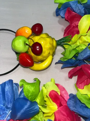 Kit Fantasia Tropical (Tiara de Frutas e Colar Havaiano)
