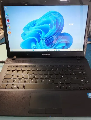 Notebook Samsung I3 3ª geração, 8 gb ram, HD 500gb revisado
