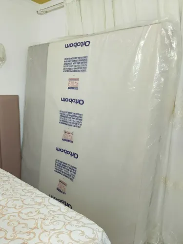 Vendo Colchão SUPER KING NOVO