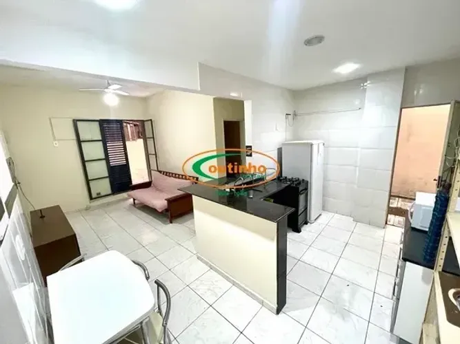 (30517) Rua Carlos de Vasconcelos - Tijuca
