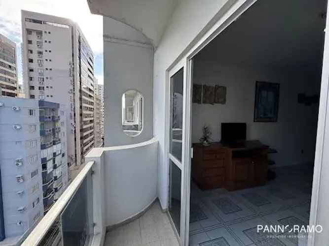 Apartamento Mobiliado com Sacada - Centro - Balneário Camboriú/SC