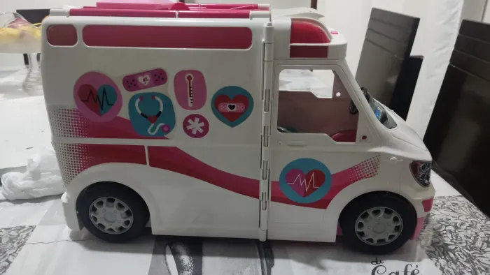 Ambulância da barbie