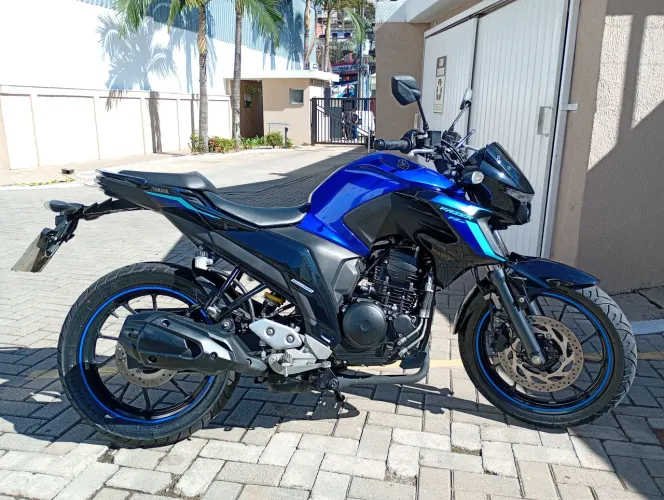 YAMAHA FZ25 250 FAZER