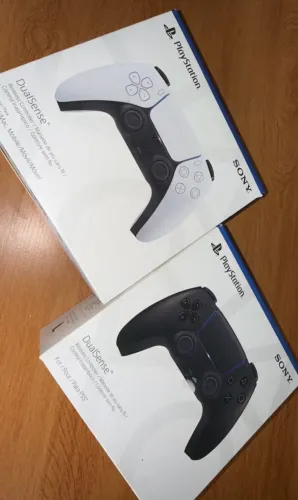 CONTROLE PS5 preto e branco! Lacrado! Aceitamos cartões