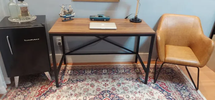 Mesa de escritorio escrivaninha mesa de estudo tenho 4 iguais a está