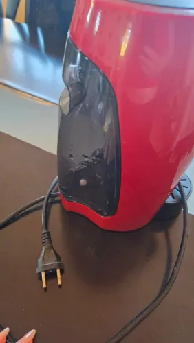 Cafeteira três corações