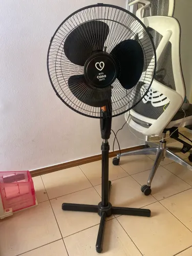 Ventilador de Coluna Silencioso Pedestal Grande 3 Vel.