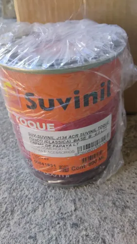 Vende-se três baldes de tinta Suvinil rosa (Creme de Papaya)