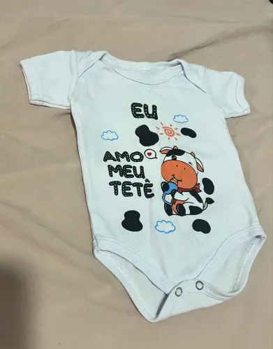 Roupa temática para bebê