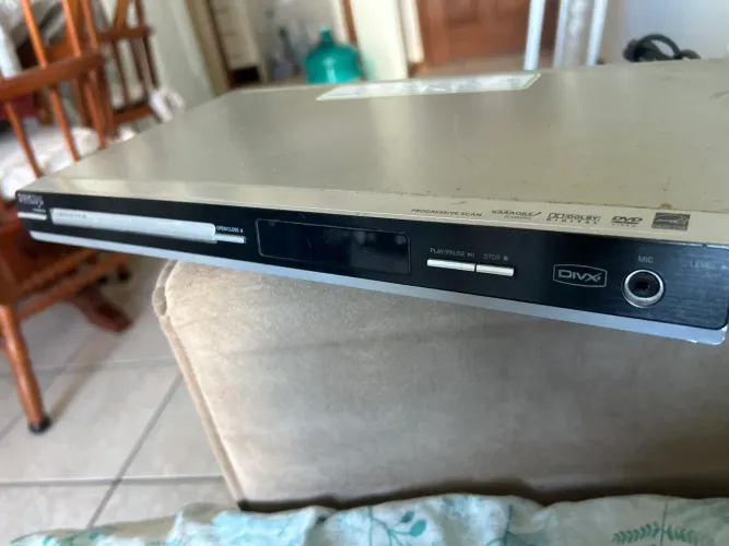 DVD PLAY