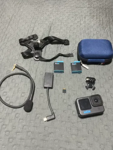 Câmera Go pro 10 black com microfone 