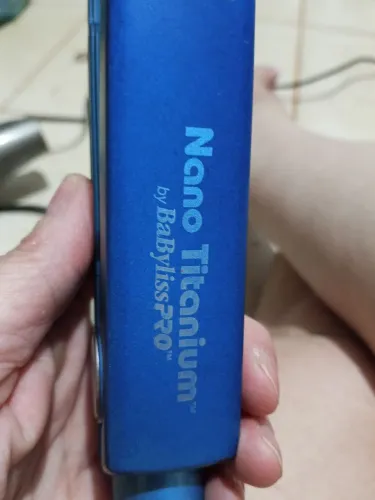 Vendo chapinha Nano Titanium Profissional BaByliss