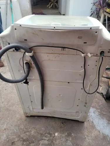 Vende-se máquina de lavar eletrolux 15kg