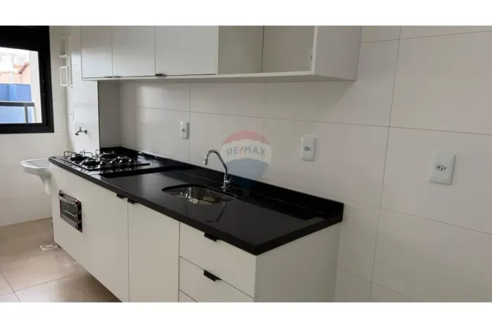 Apartamento com 1 Quartos para alugar, 60m²