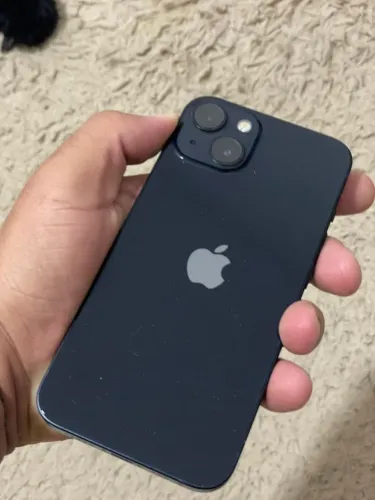 Celular iPhone 13