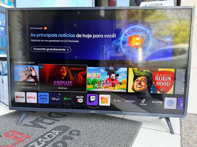 Smart webos LG full hd 43 polegadas c/ linha na tela