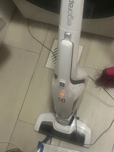 Aspirador ergorapido 2 em 1 electrolux