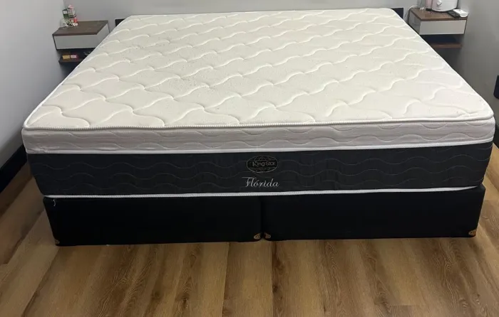 CAMA + BOX DE CASAL TAMANHO KING