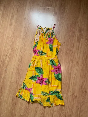 Roupas para bazar