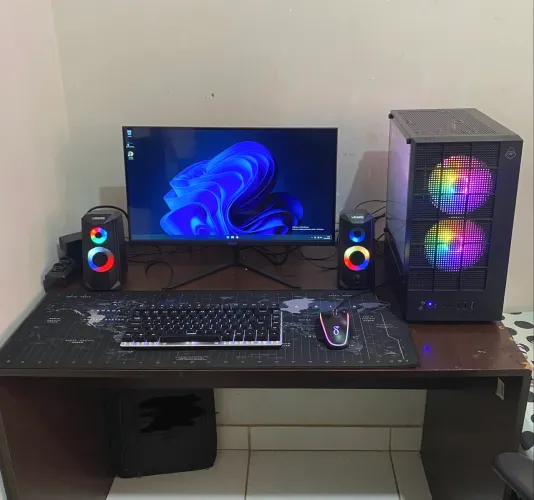 Vende se computador completo i3 4gb ram ddr4 ssd