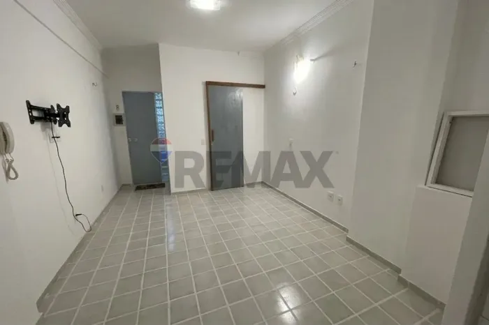 OPORTUNIDADE Sala Comerical Av Barão de Studart...