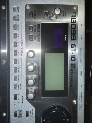 PEDALEIRA BOSS GT-10