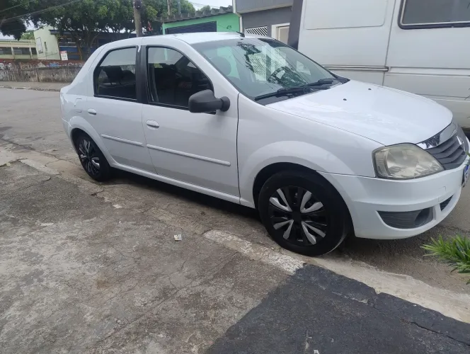 Renault Logan Expres./exp. UP Hi-flex 1.0 16V 4P 2011