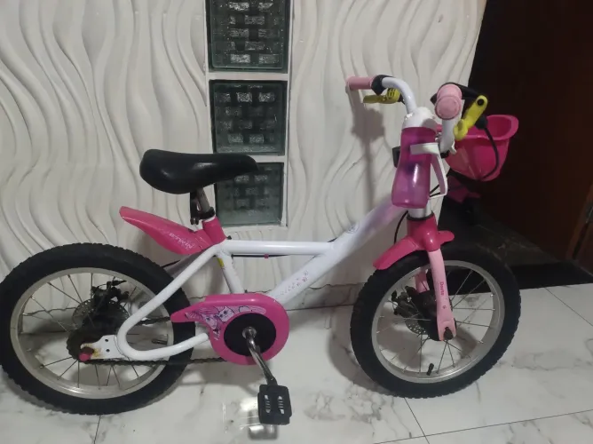 Linda bicicleta infantil