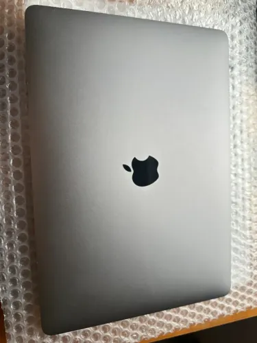 Apple Macbook Air A1932 Cinza 13,3 8gb 128gb Ssd (Usado)