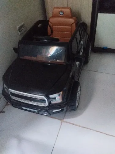 Vendo carro elétrico
