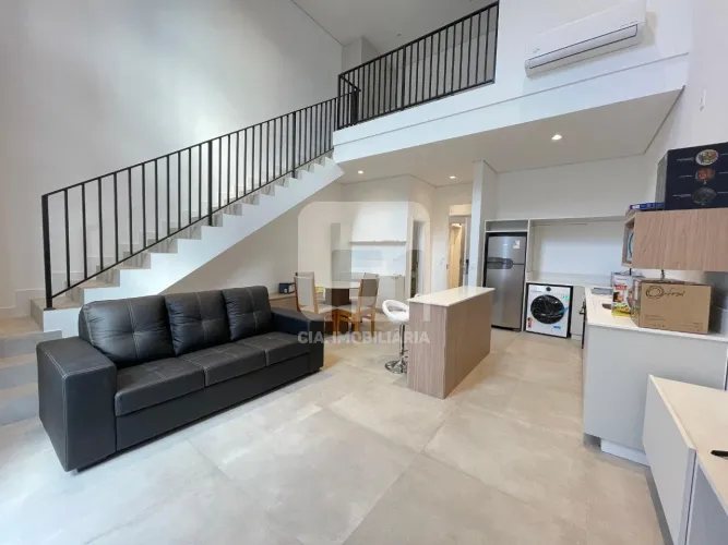 Loft 1 quarto mobiliado no Saco Grande